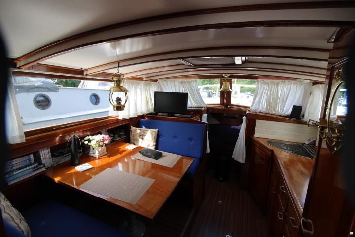 Vecht kruiser 9.50 OK