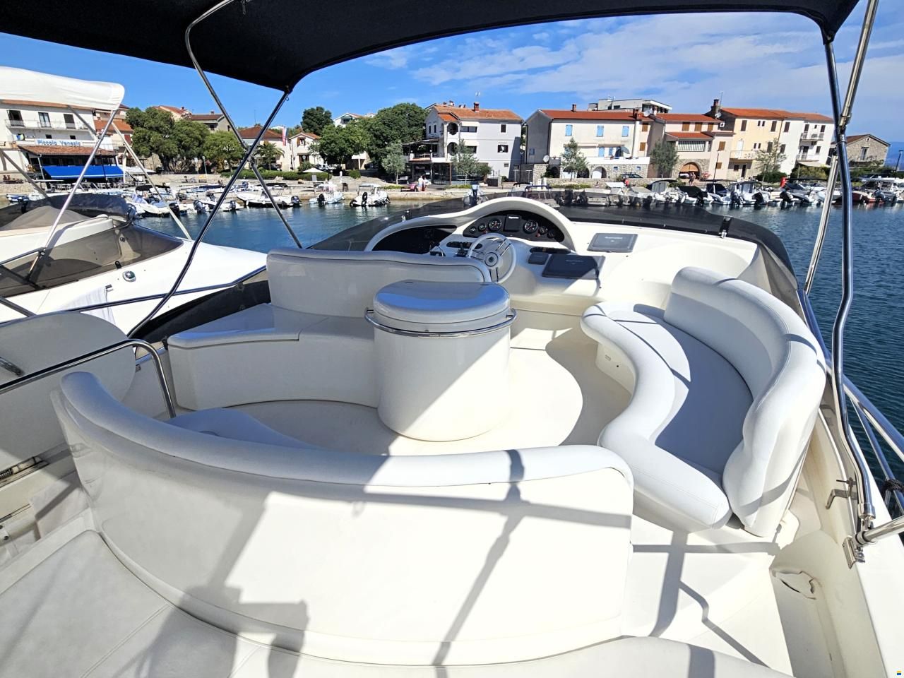 Azimut 46 Fly 2 Cabine