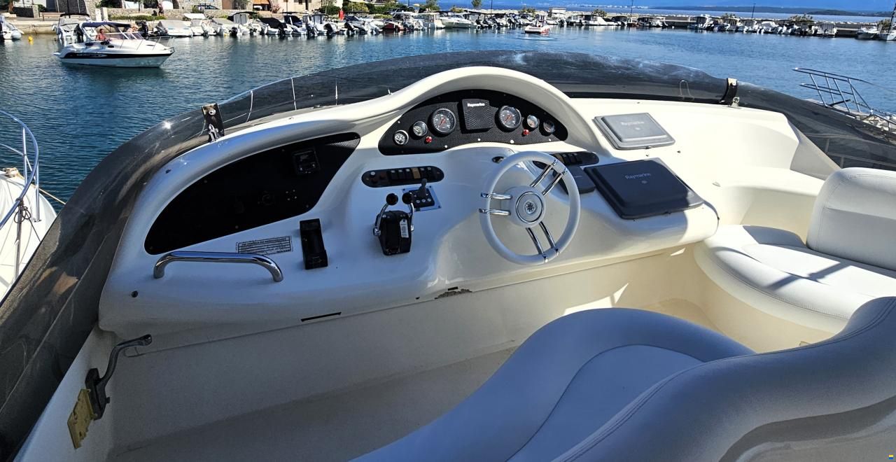 Azimut 46 Fly 2 Cabine