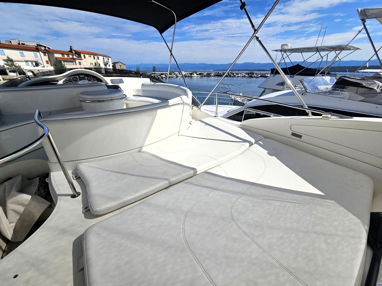 Azimut 46 Fly 2 Cabine