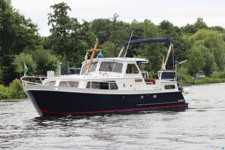 Crown Cruiser 9.30 OK AK