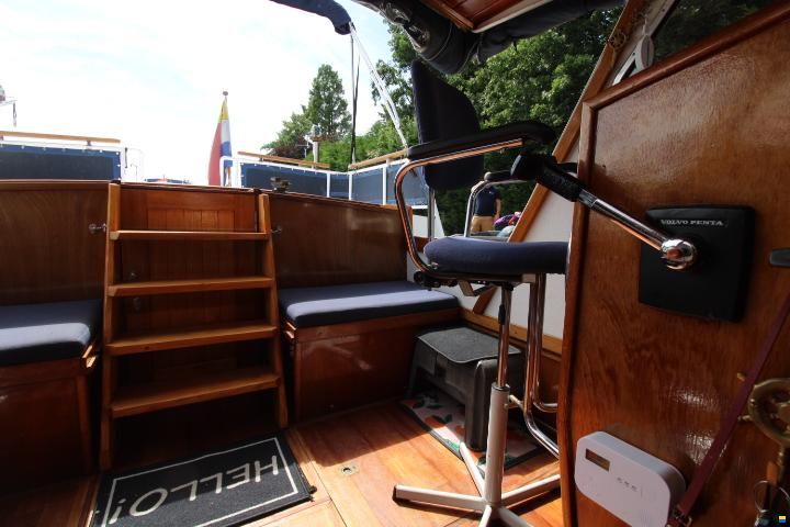 Crown Cruiser 9.30 OK AK