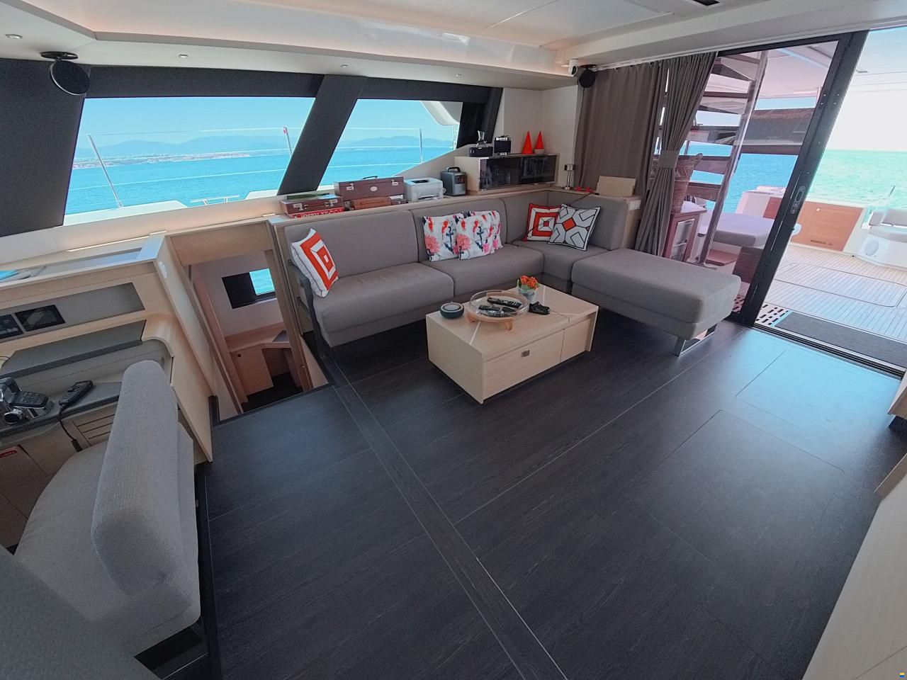 Fountaine Pajot ALEGRIA 67