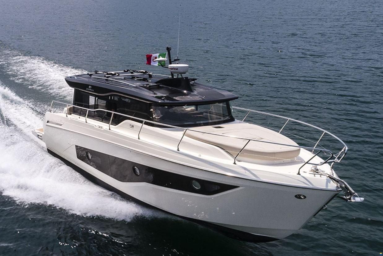 Cranchi T36 crossover