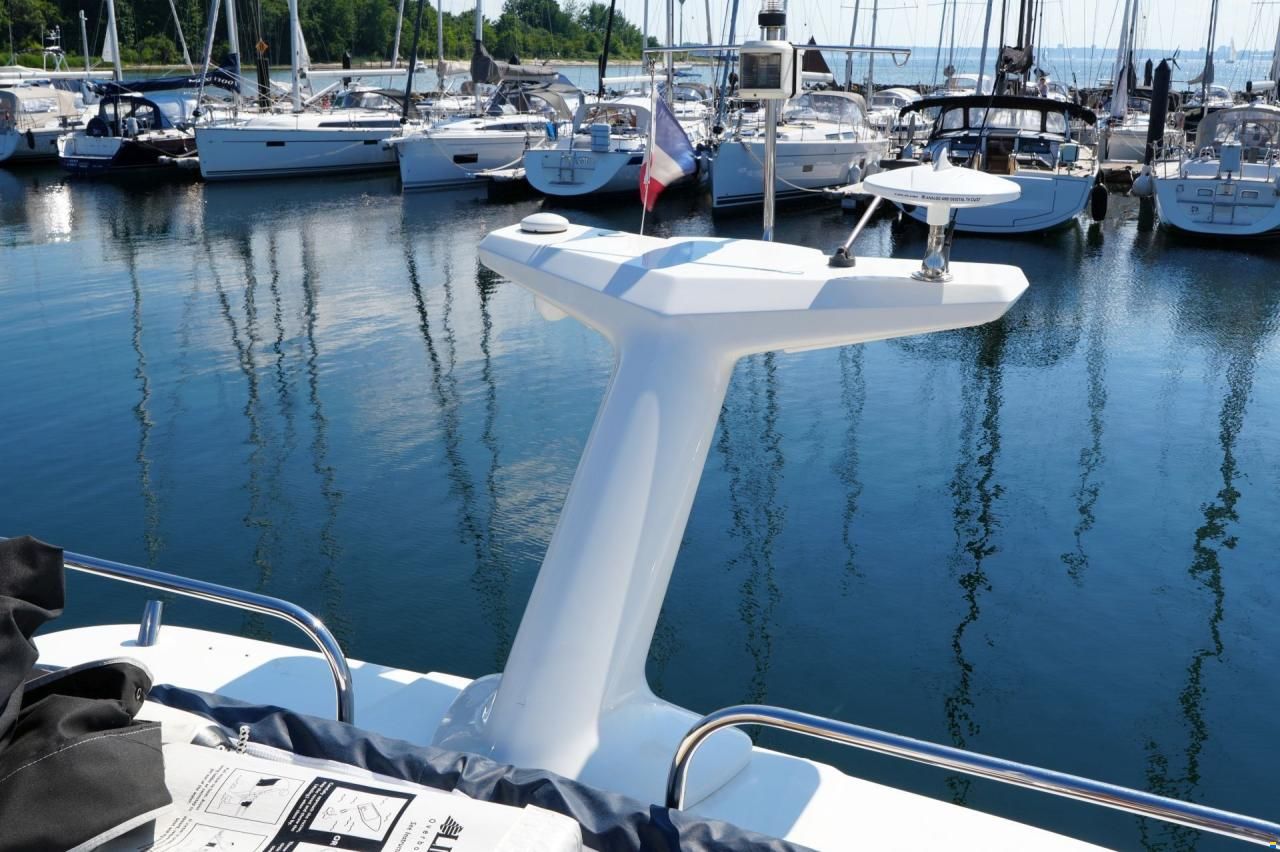 Sealine F34
