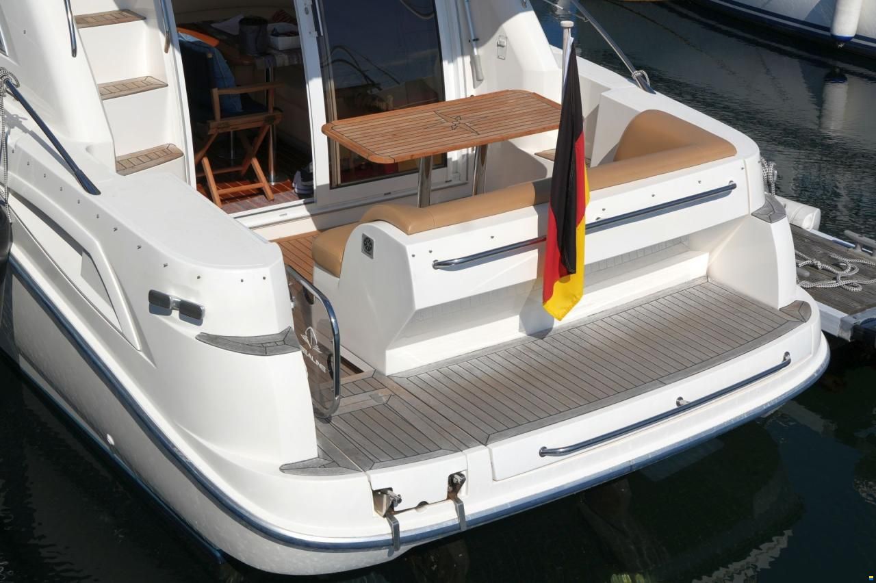 Sealine F34