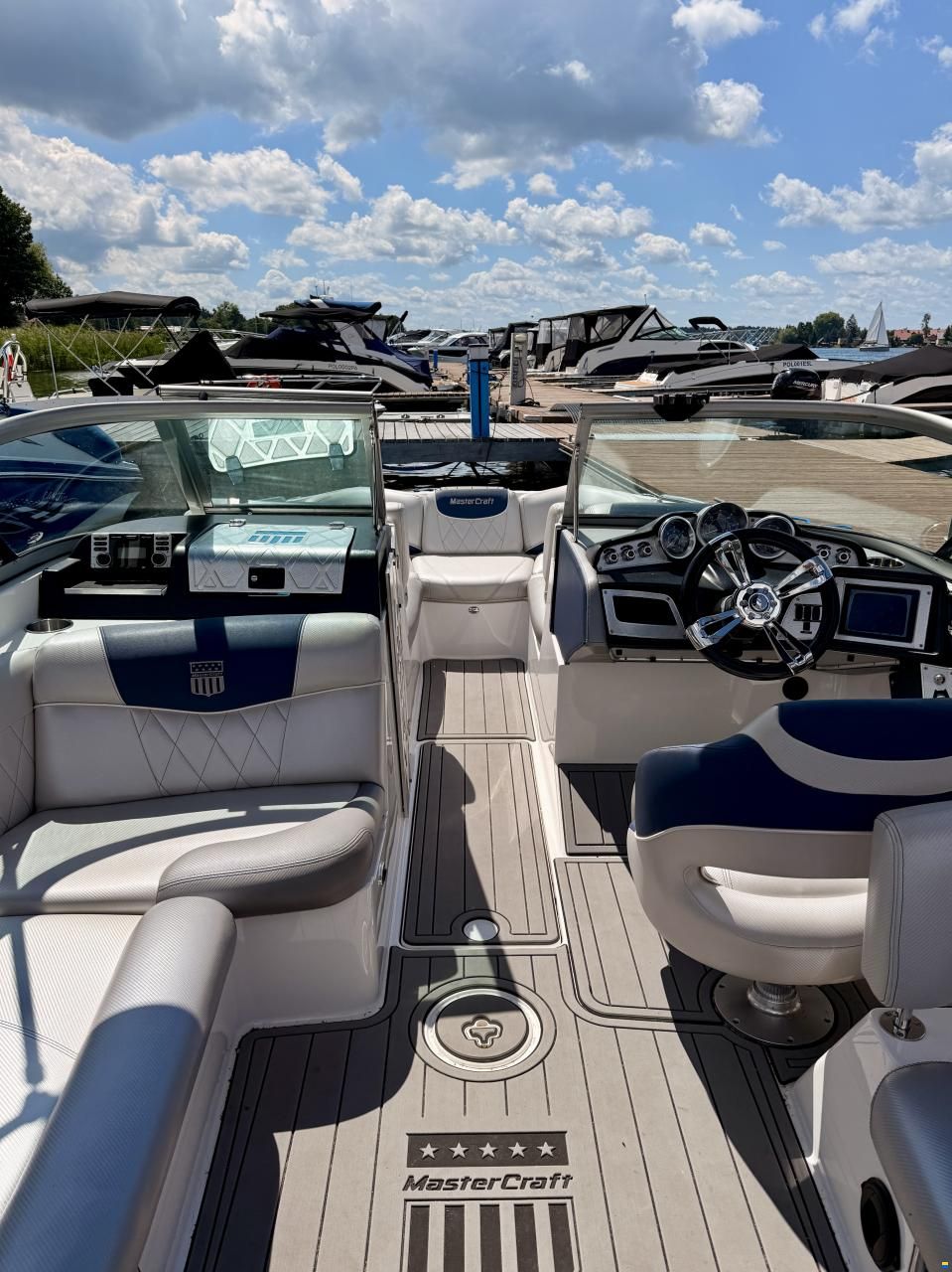 MasterCraft X25