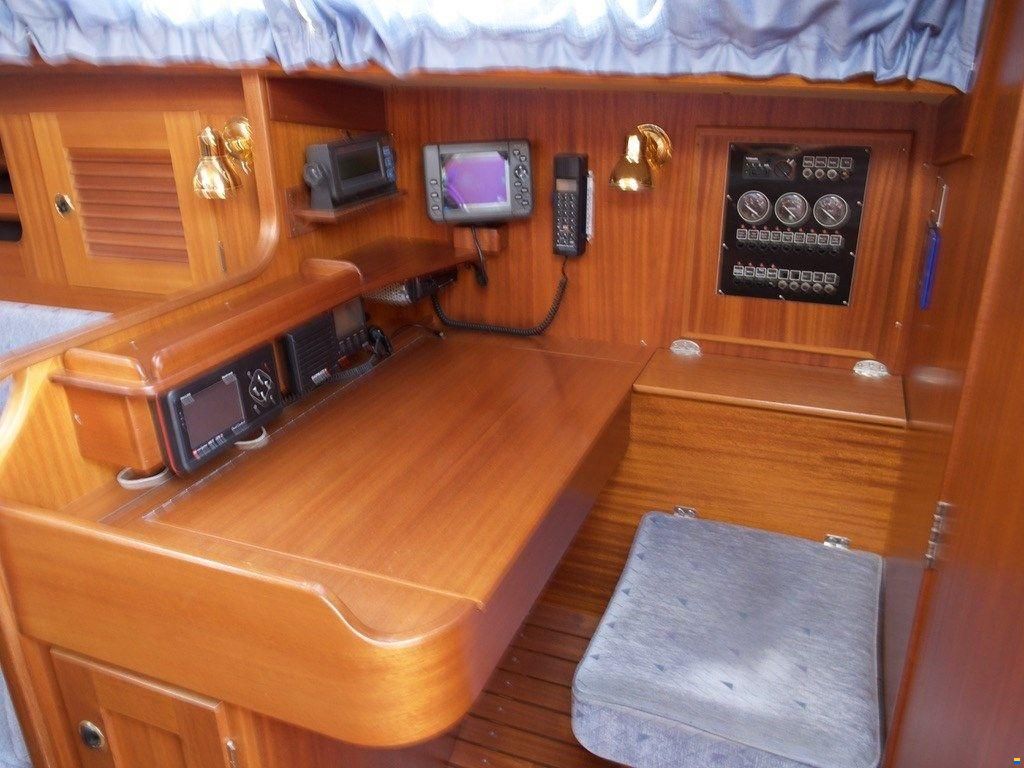 Hallberg-Rassy HR 34