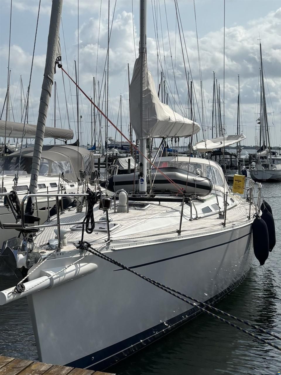 Sweden Yachts 45