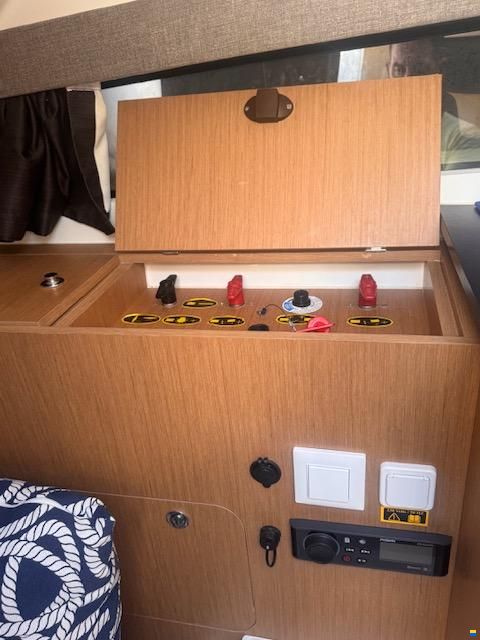 Beneteau Flyer 8.8 Sundeck