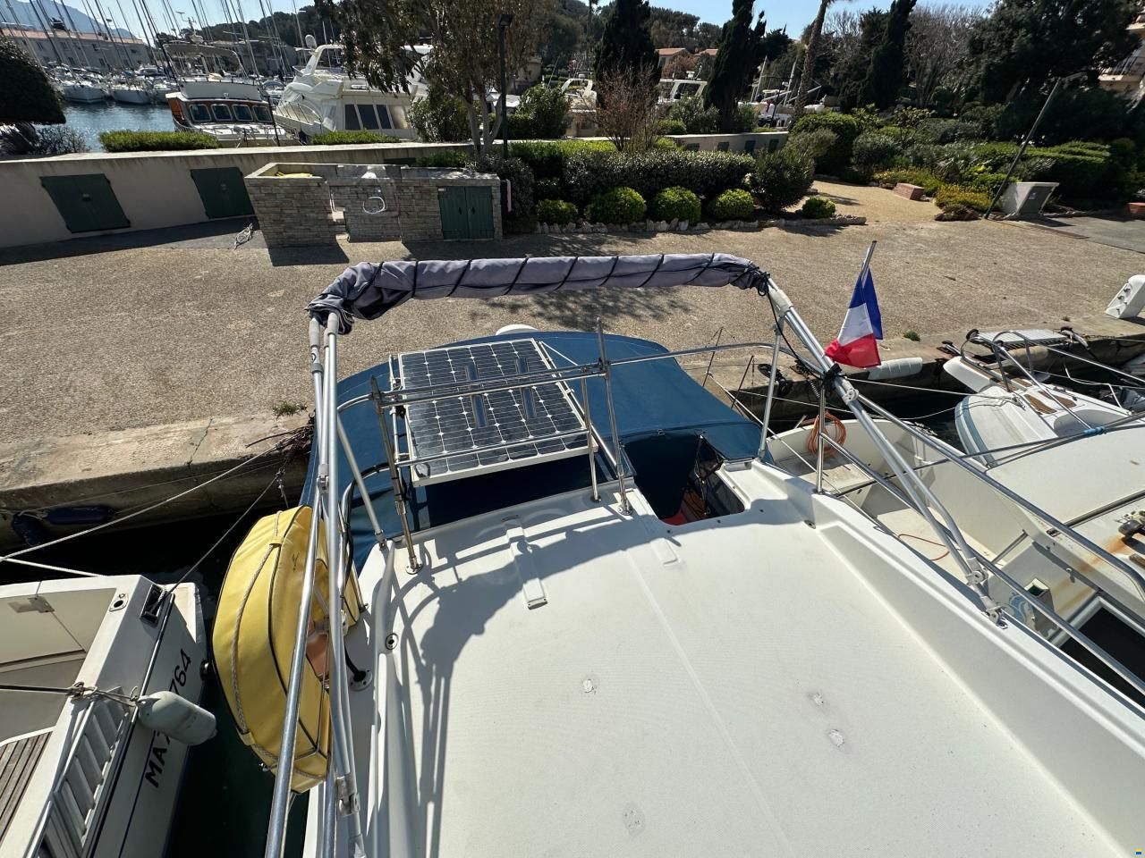 Beneteau Antares 9