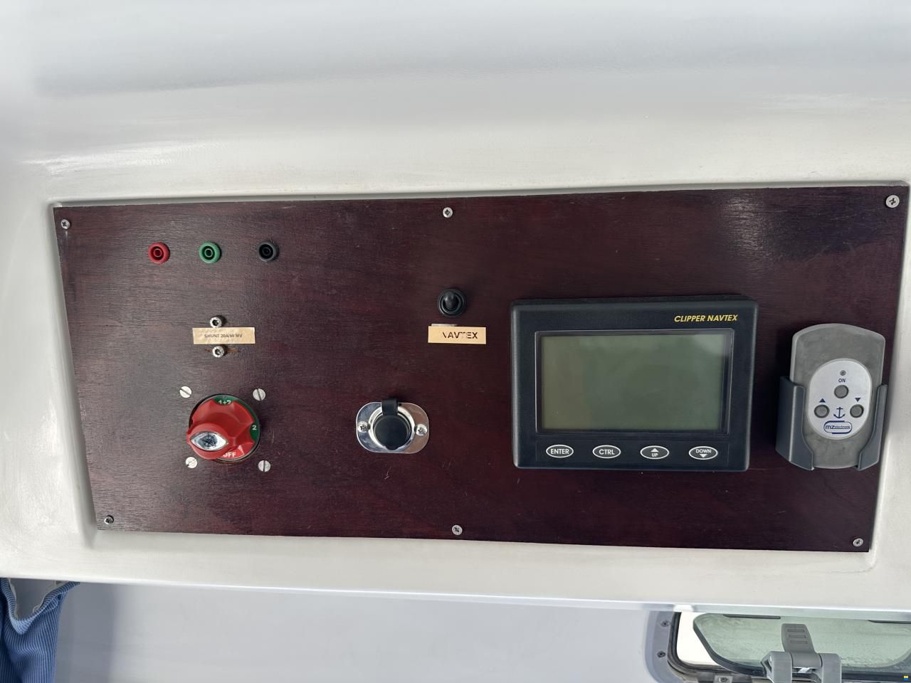 Beneteau Antares 9