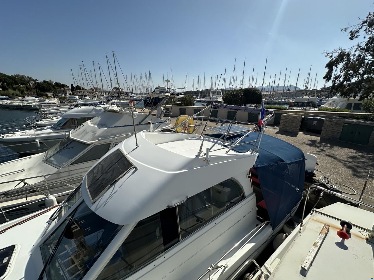 Beneteau Antares 9