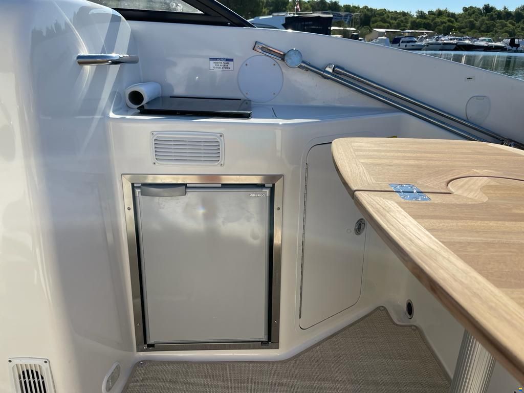 Bayliner 742 Cuddy