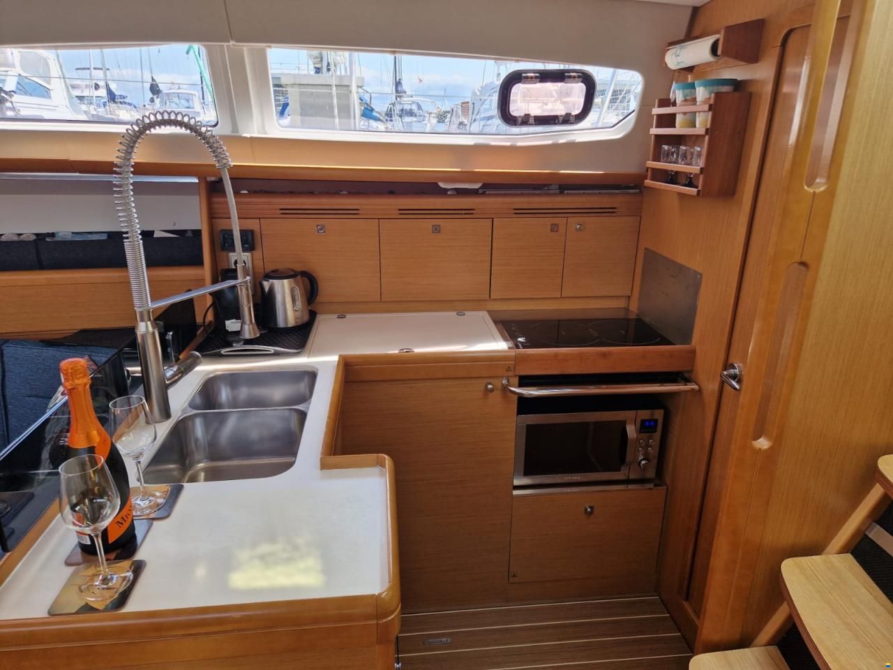 Jeanneau Sun Odyssey 42DS