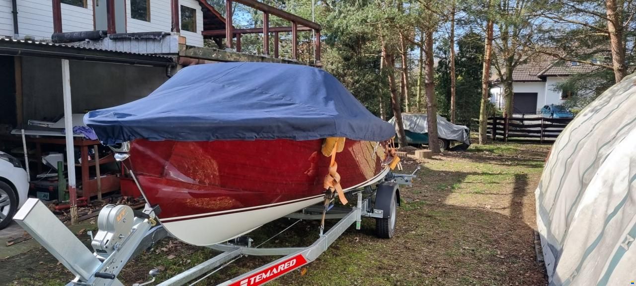 Boesch 580 Runabout