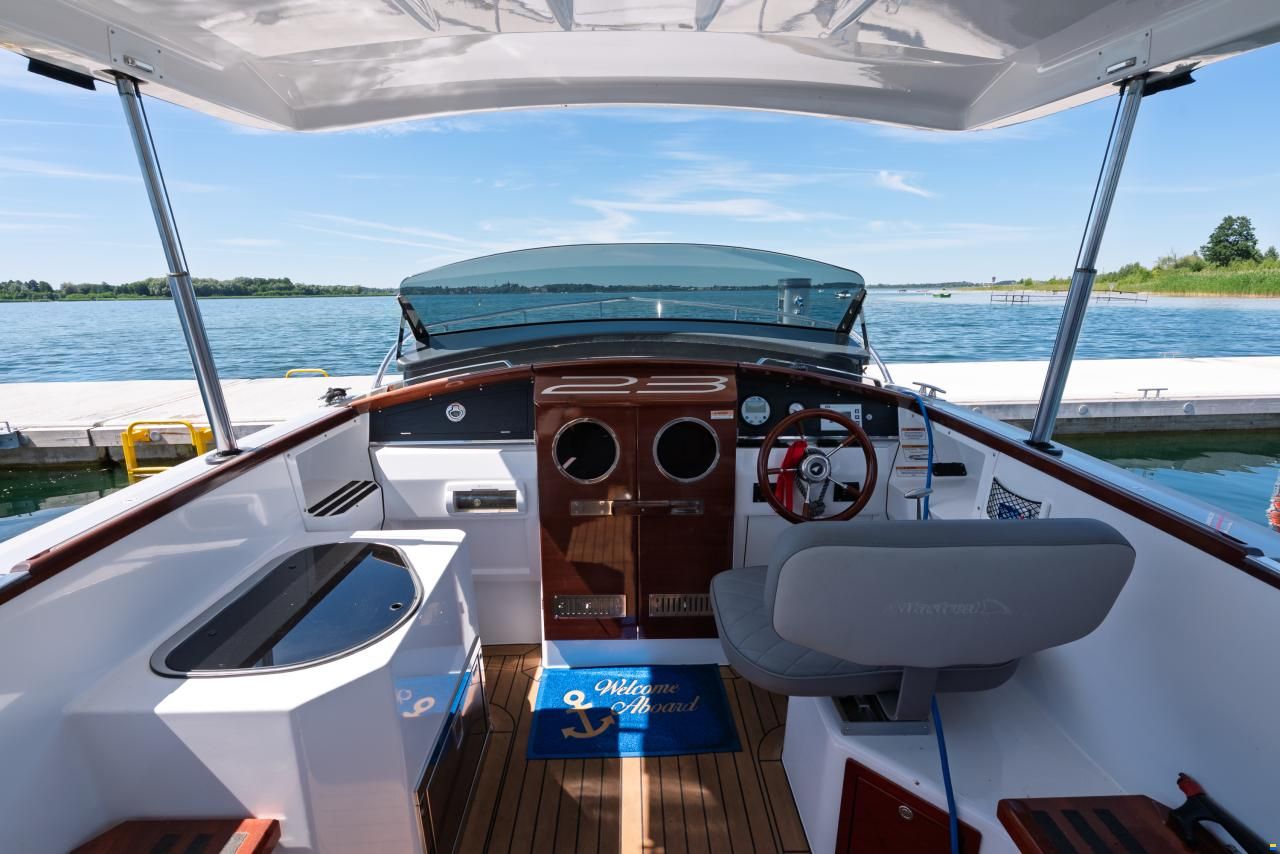 Alfastreet 23 Cabin electric