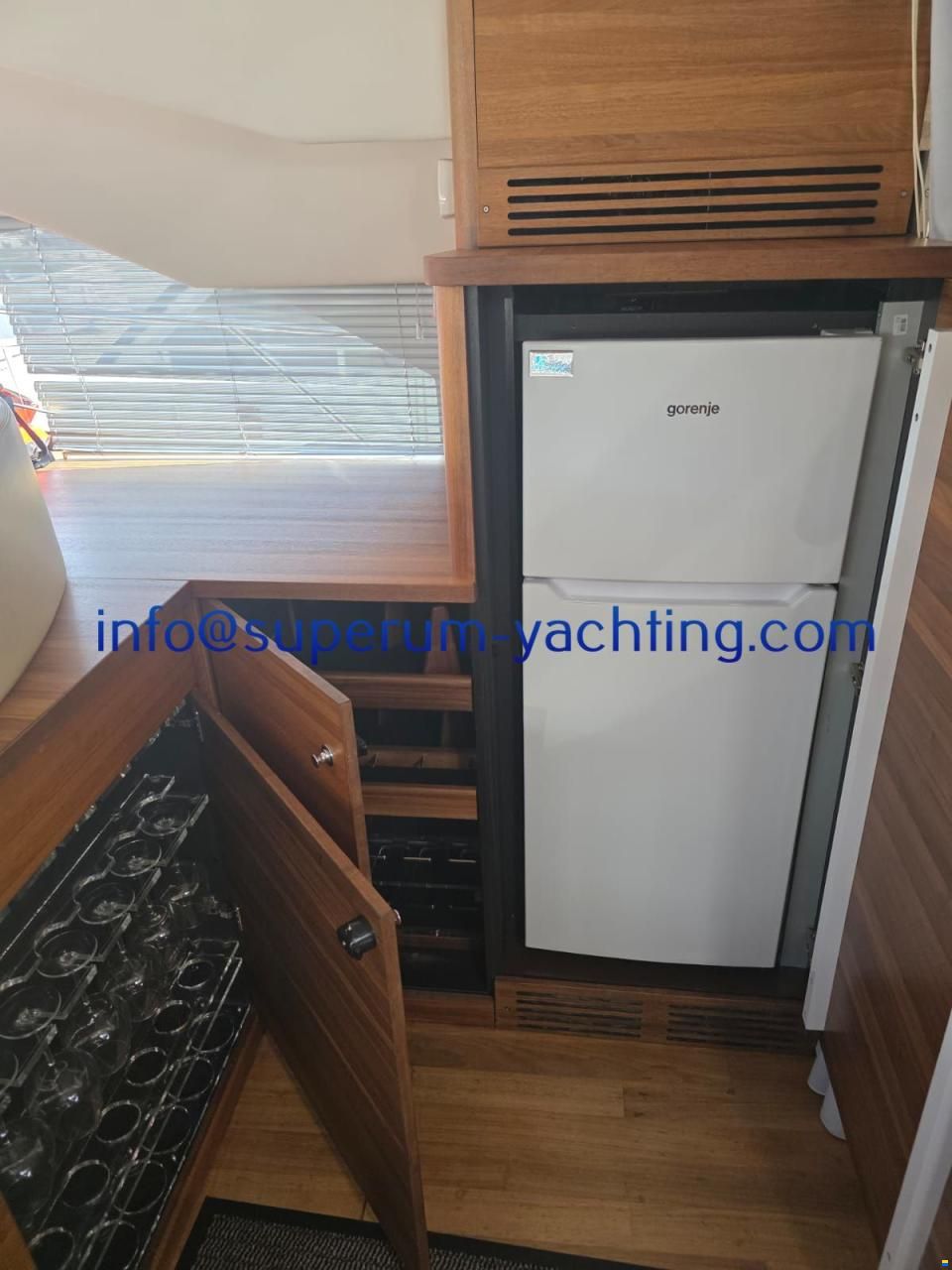 Sealine T50