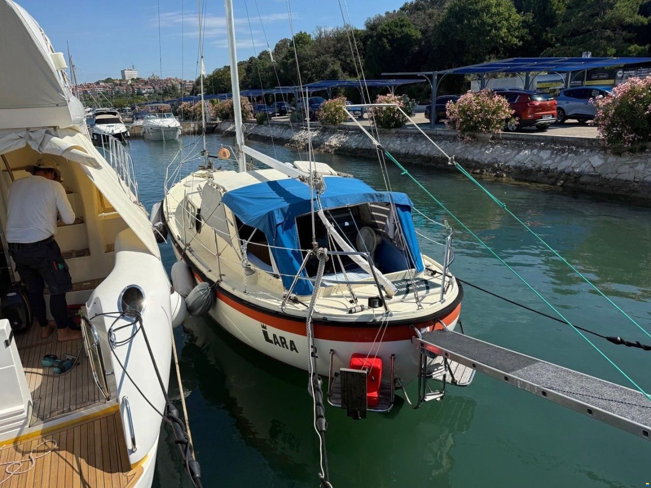 LM 27