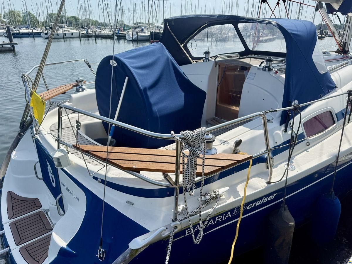 Bavaria 30
