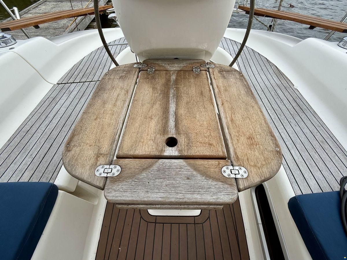 Bavaria 30
