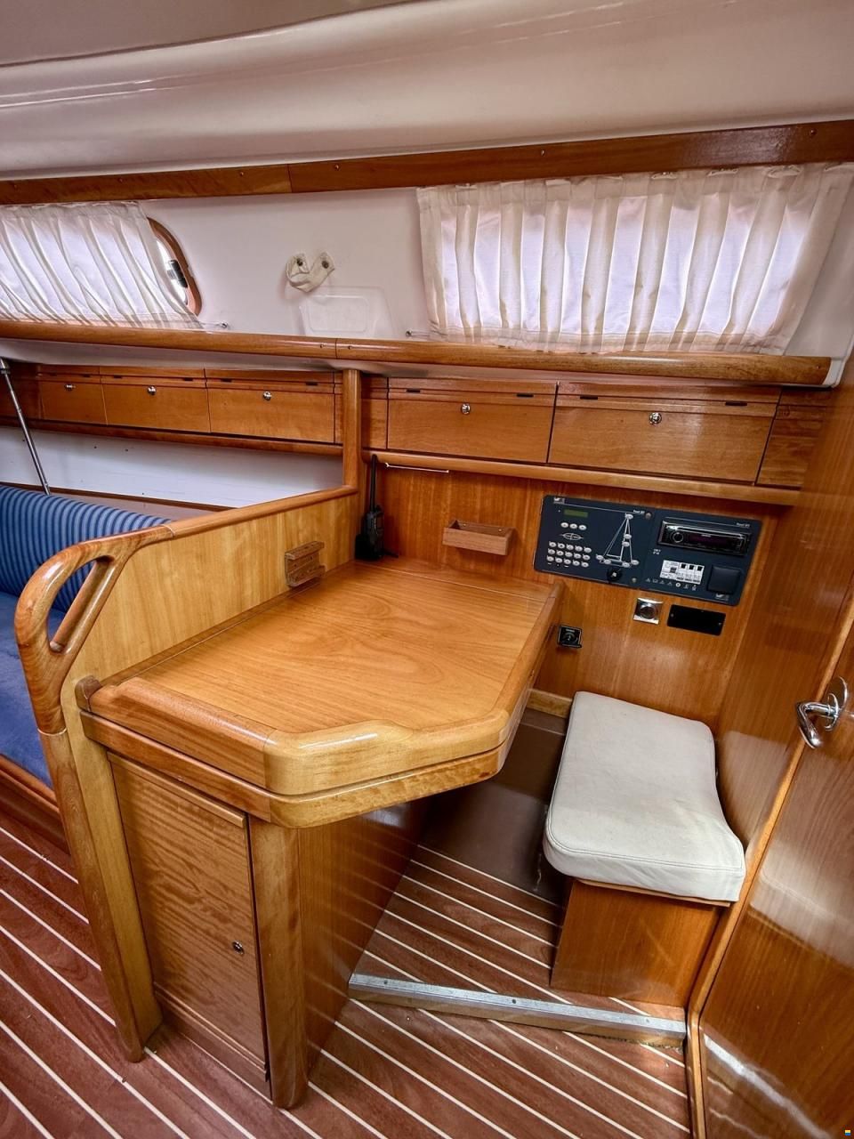 Bavaria 30