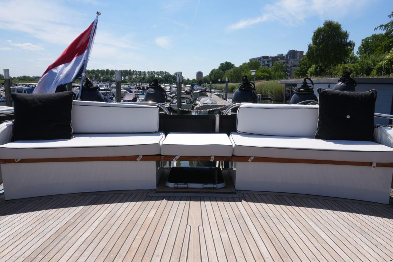 Valkkruiser Super Falcon 45 Cabrio