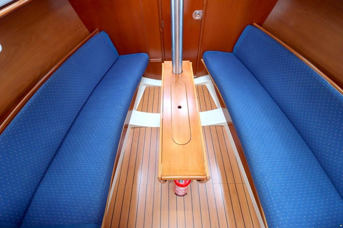 Beneteau Oceanis 311 Clipper
