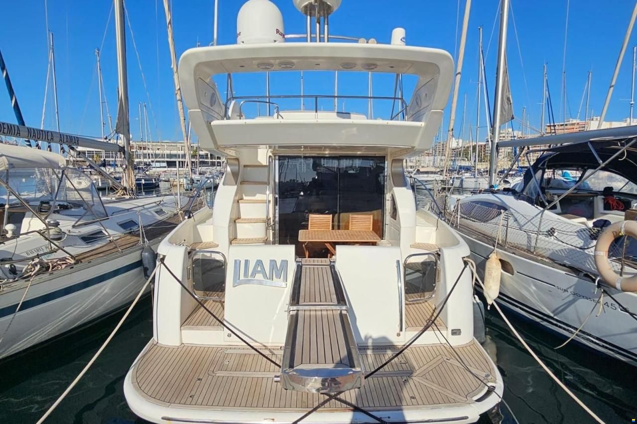 Azimut 46
