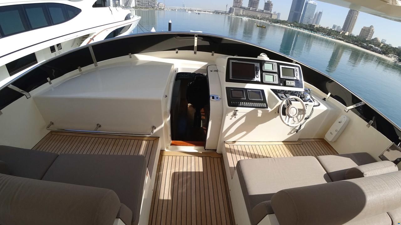 Numarine 102 Flybridge