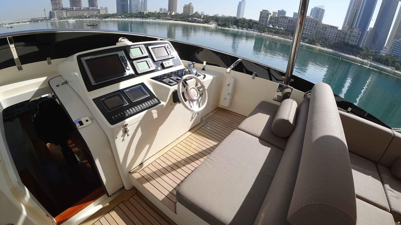 Numarine 102 Flybridge