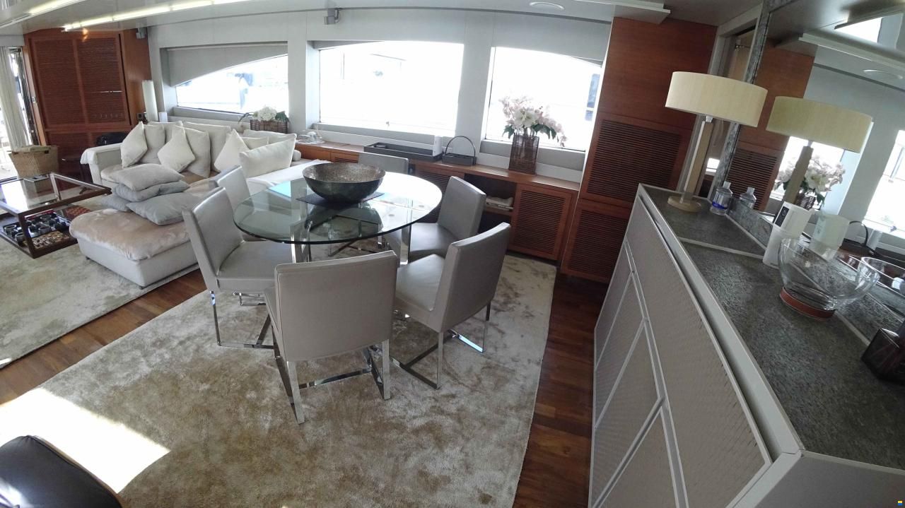 Numarine 102 Flybridge