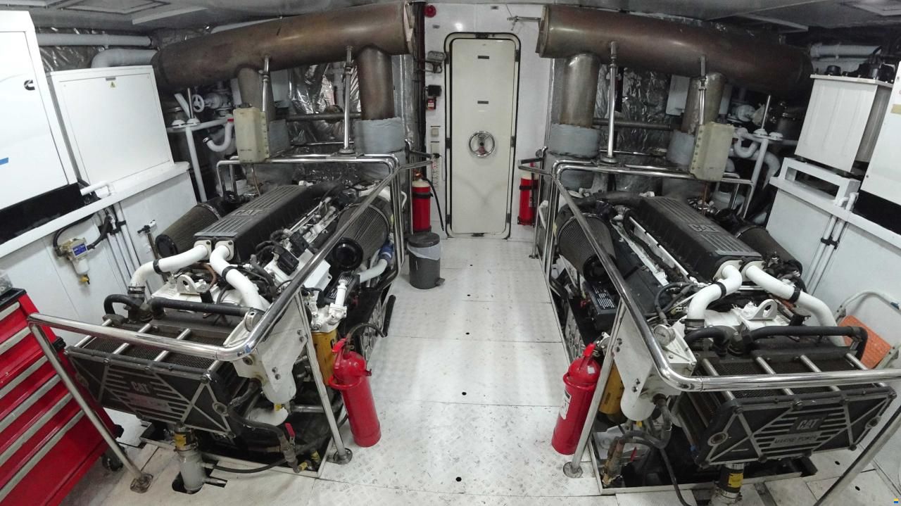 Numarine 102 Flybridge