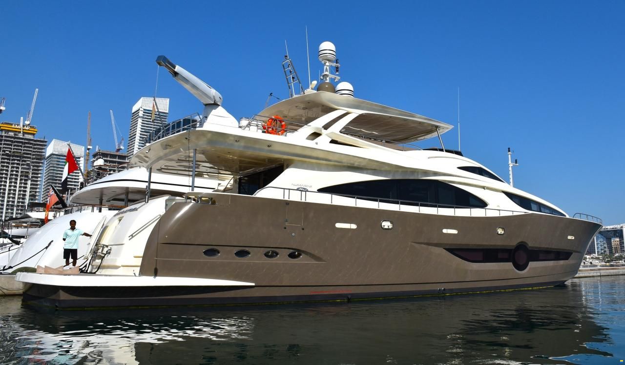 Numarine 102 Flybridge