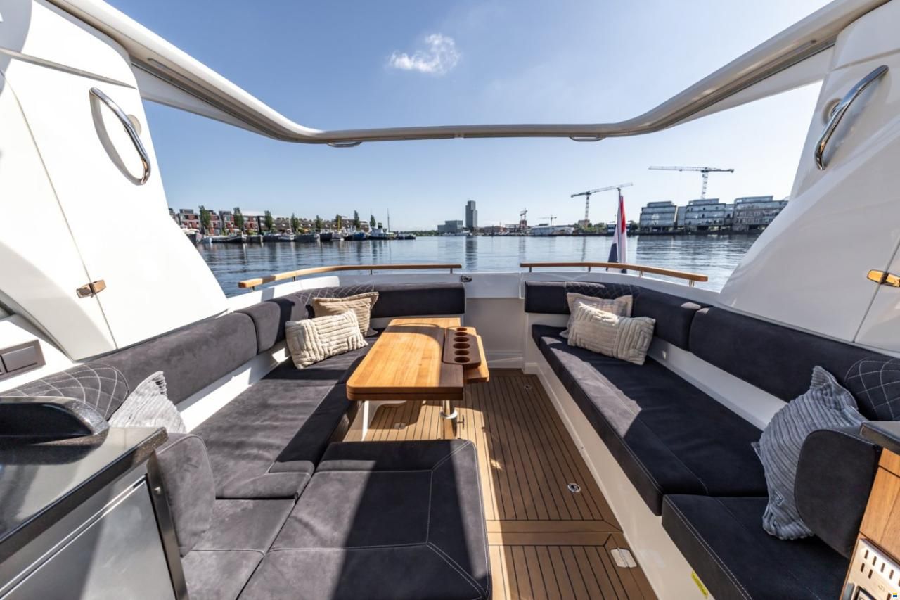 Marex 360 Cabriolet Cruiser