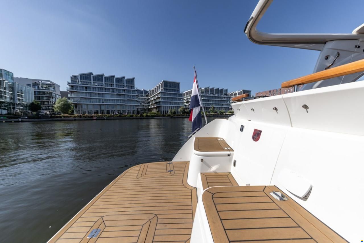 Marex 360 Cabriolet Cruiser