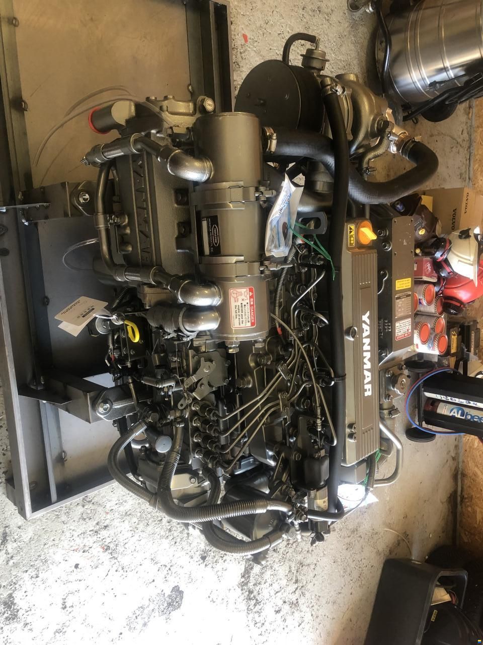 Yanmar 4LHA-STP