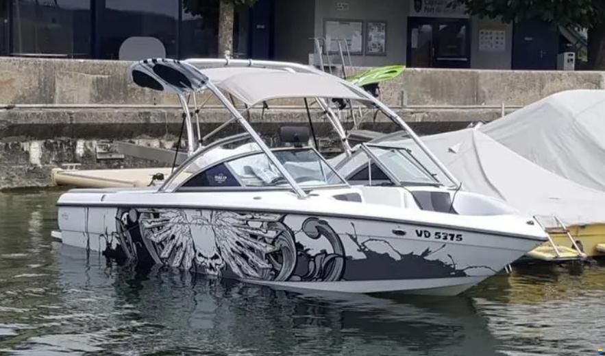 Moomba Mobius XLV