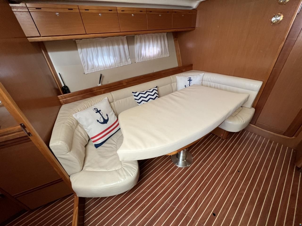 Bavaria 37 HT