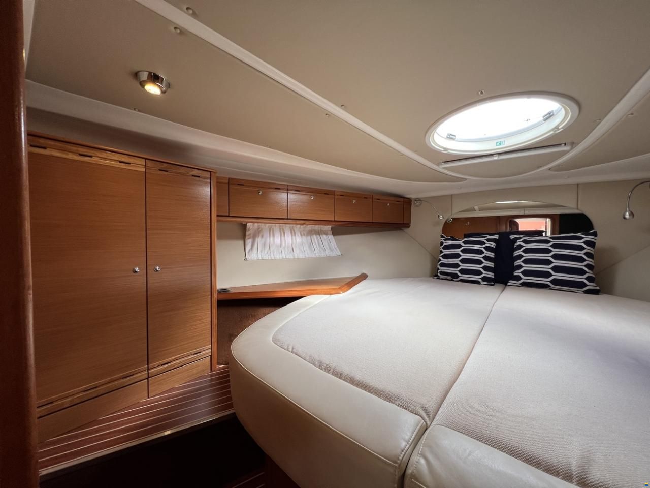 Bavaria 37 HT