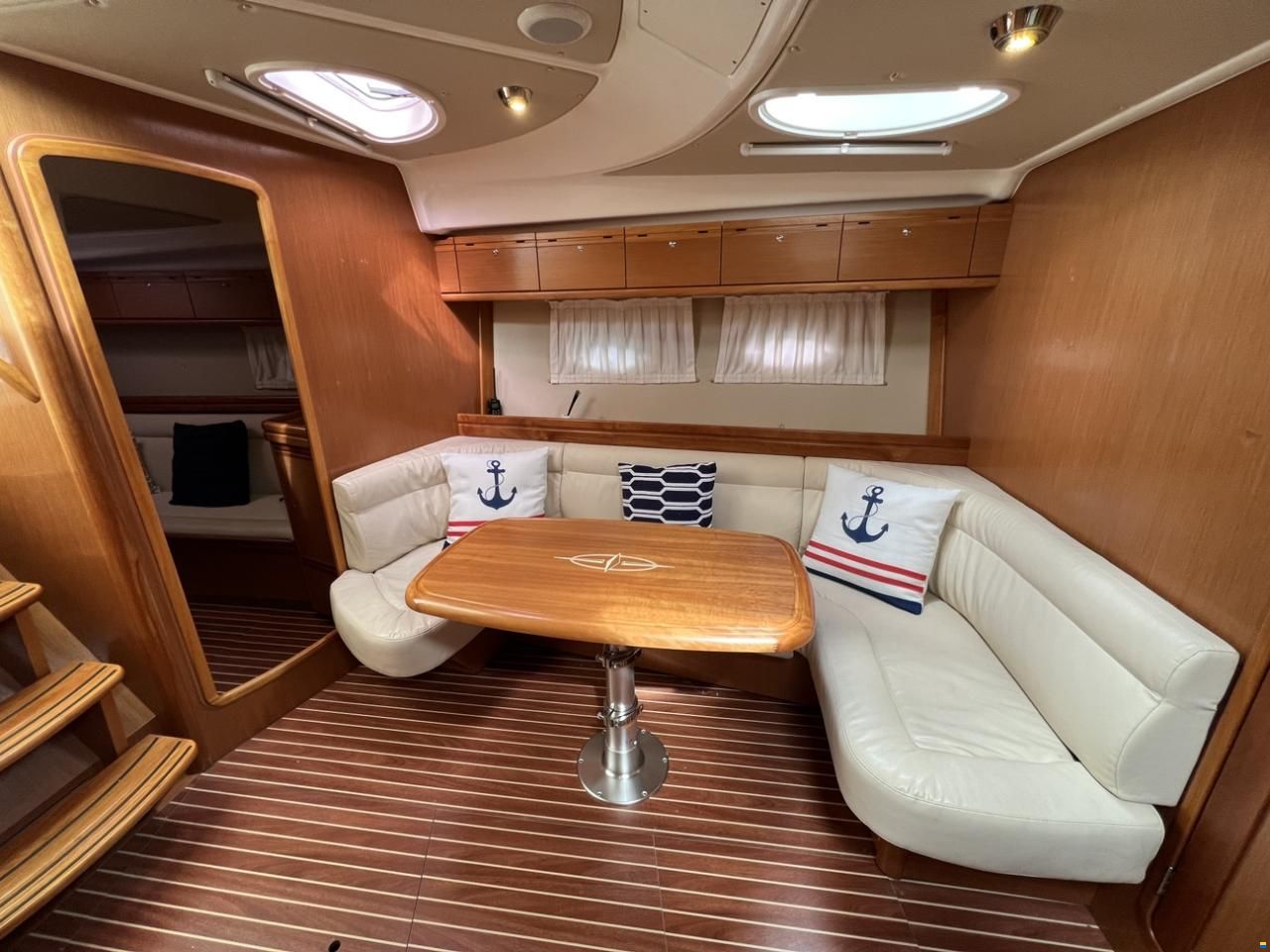 Bavaria 37 HT