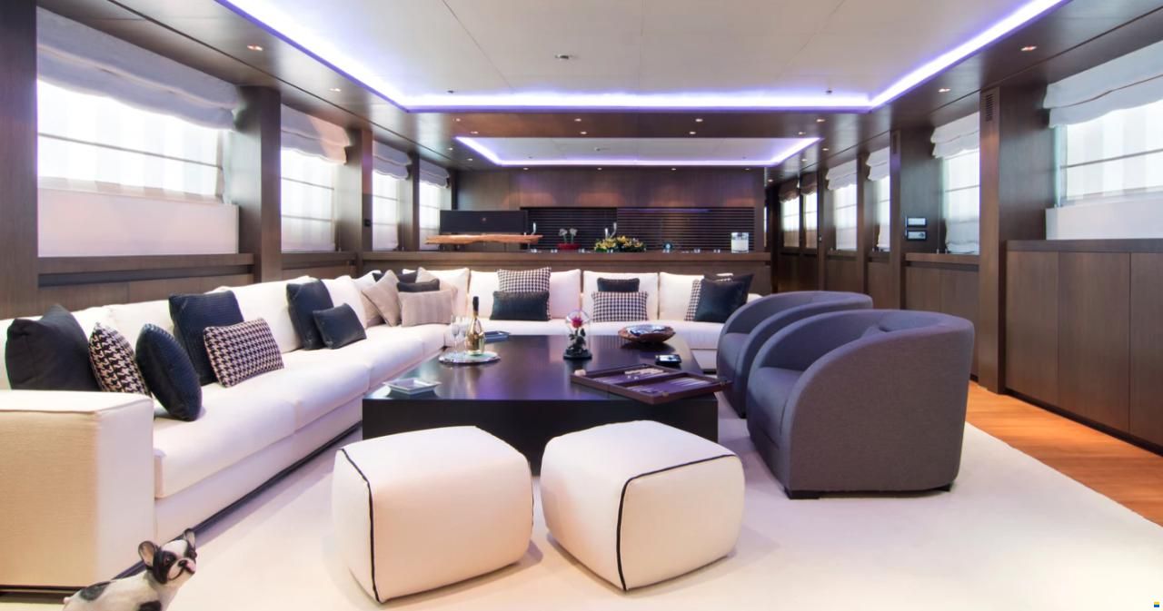 Admiral Yachts 39m