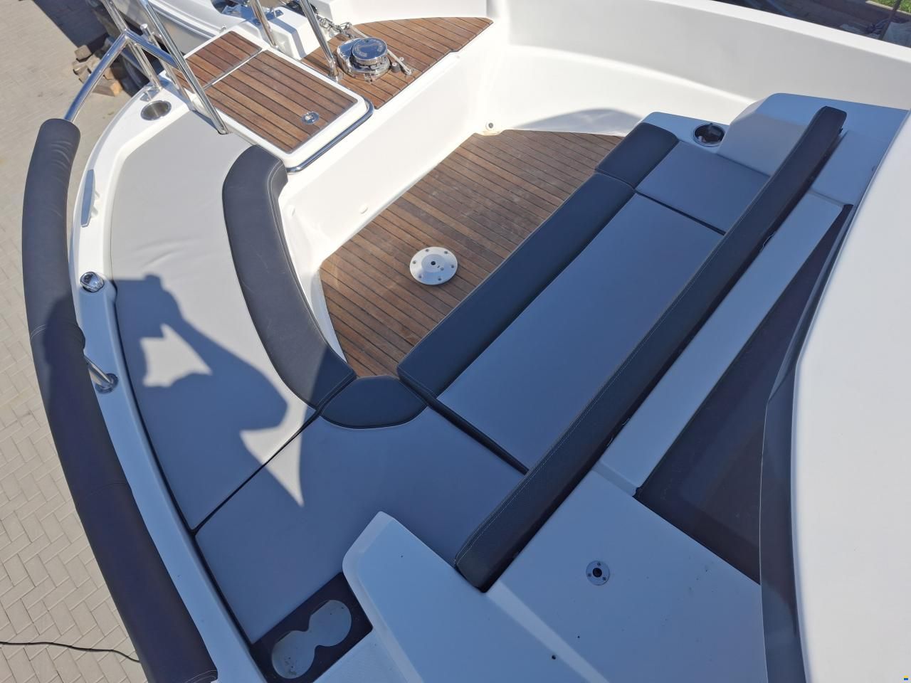 Jeanneau Merry Fisher 895