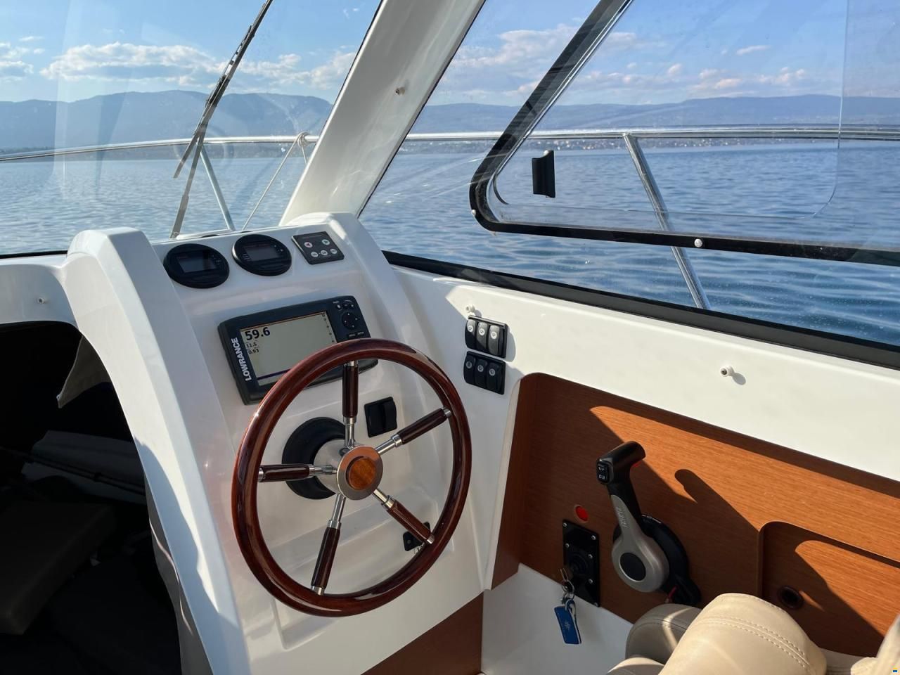 Jeanneau Merry Fisher 645