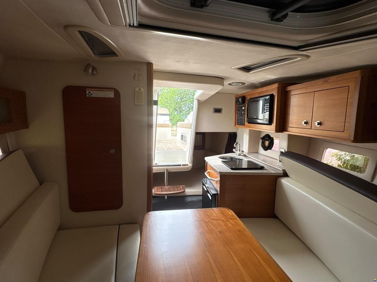 Sea Ray 265 Sundancer
