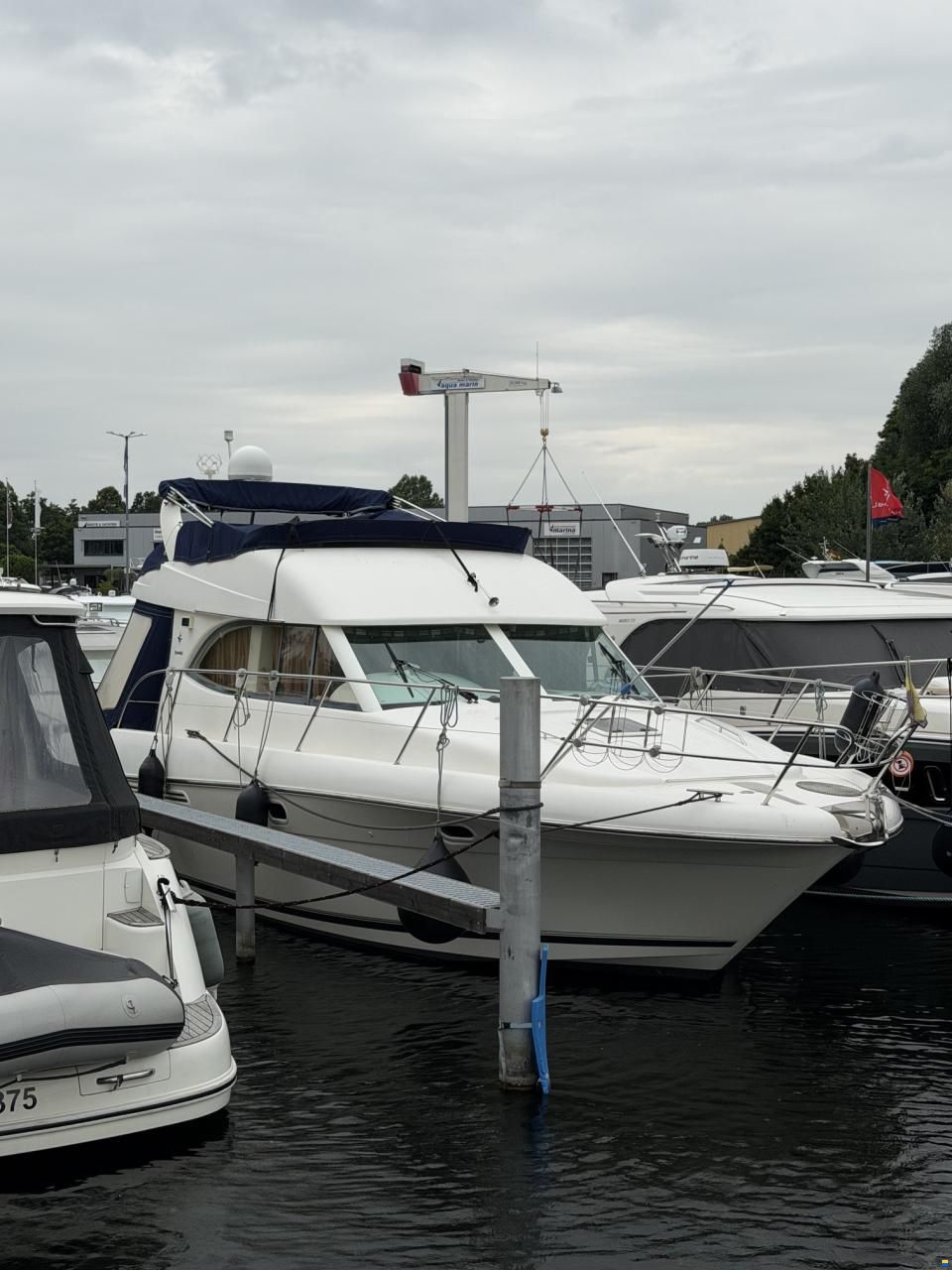 Prestige 36