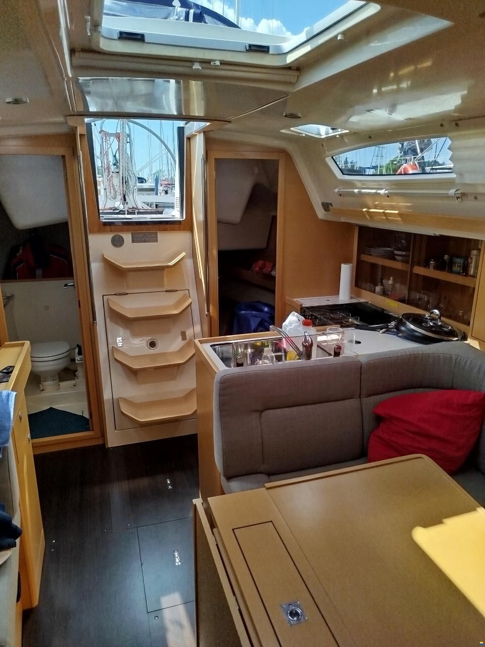Elan 340