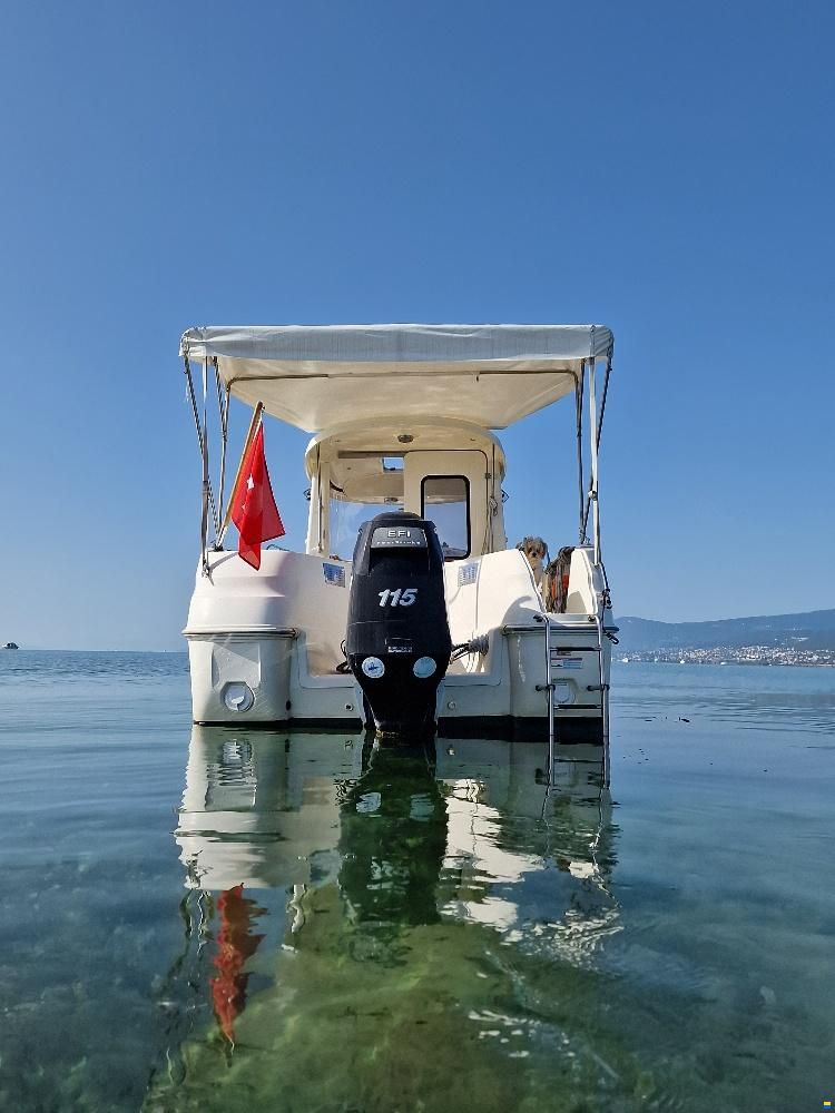 Quicksilver Weekend 640 Pilothouse