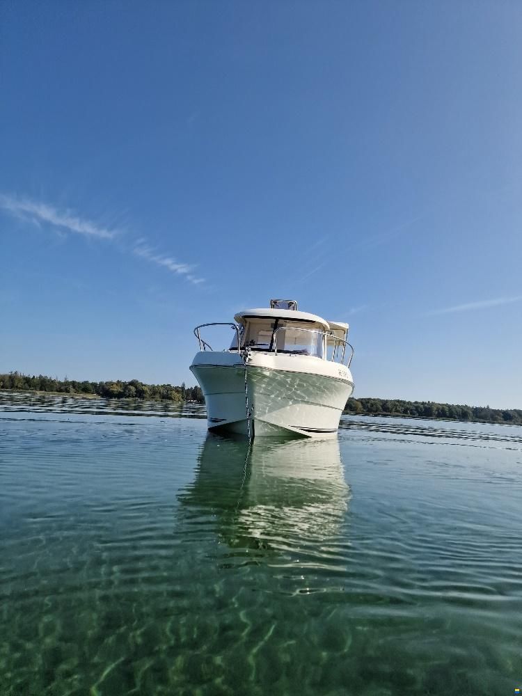 Quicksilver Weekend 640 Pilothouse