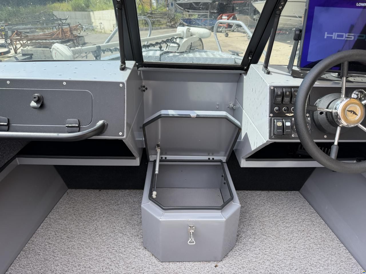 VBoats V50 Fish